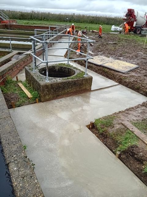 Concrete footpath pouring