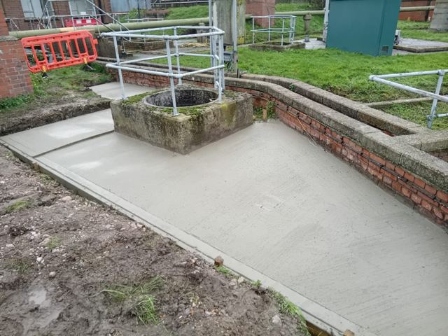 Water treatment concrete walkway