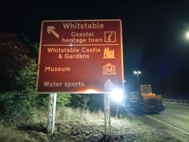 Whitstable road sign installation