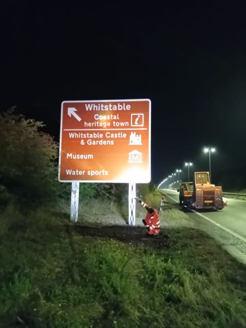 Whitstable road sign installation